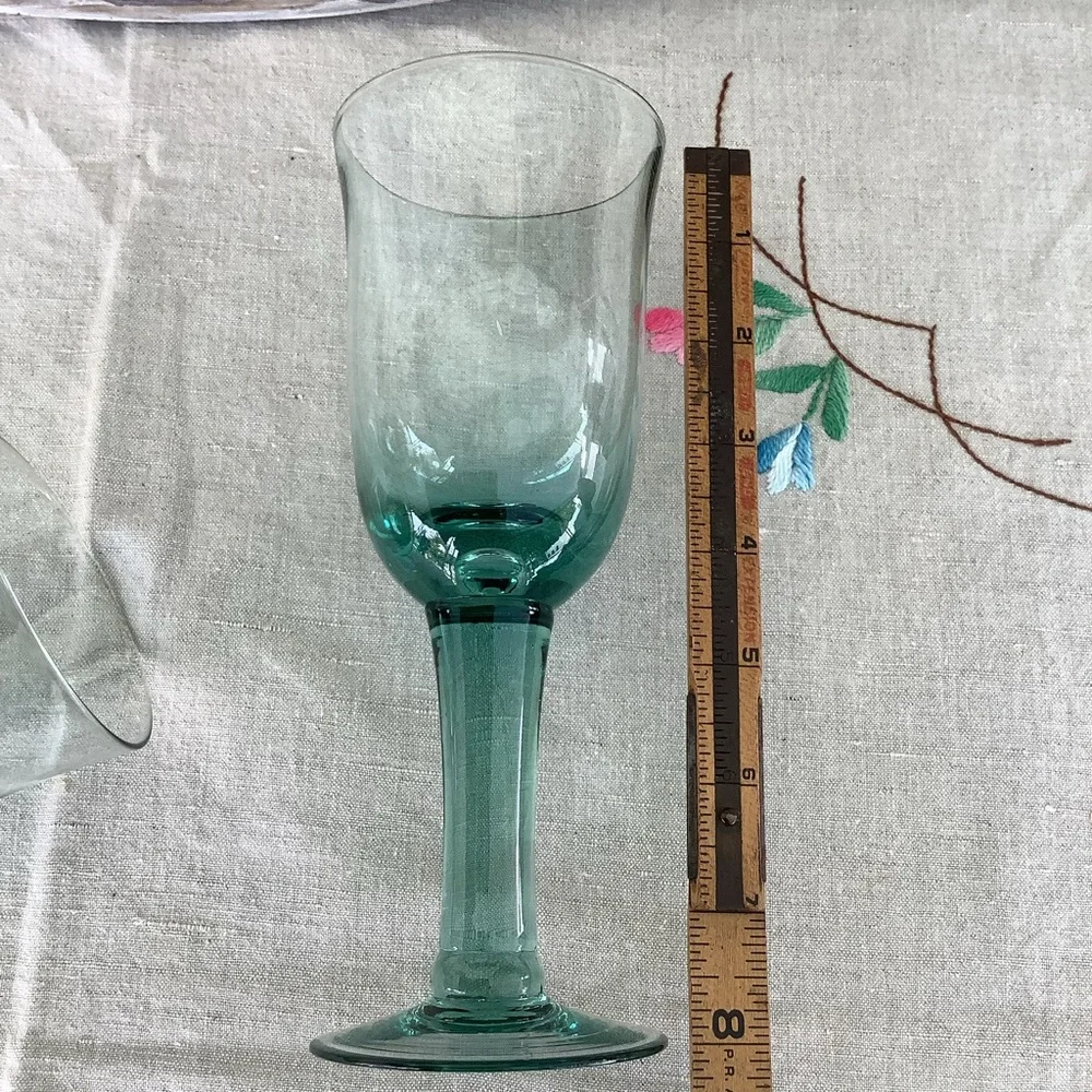 Vintage La Mediterranea Water Wine Handblown 2 Glasses Sea Green Tint